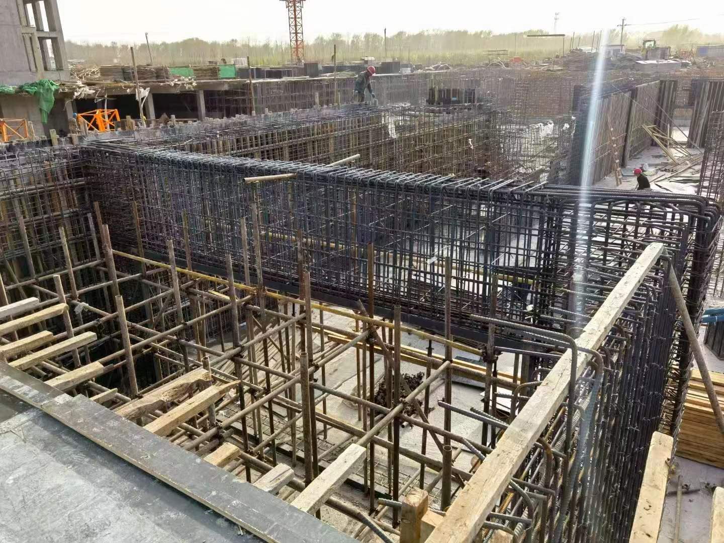 乐东建筑基础筏板施工时混凝土有哪些常见问题?